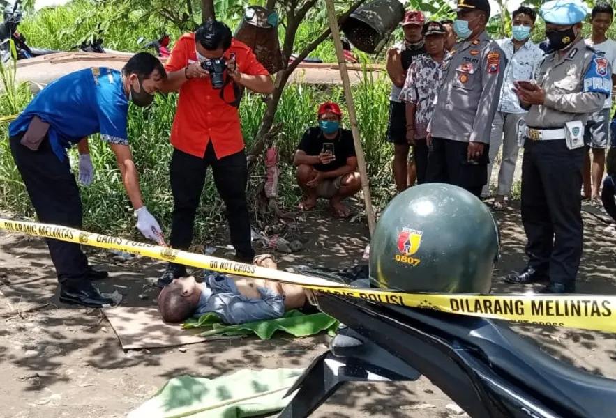 Cari Ikan, Pria ini Malah Temukan Mayat Bertato di Kali Brantas