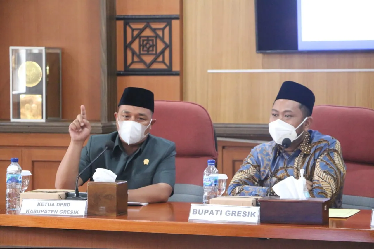 Gresik Gandeng Bakorwil dan Lintas Kabupaten Atasi Banjir Kali Lamong