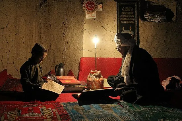 Bulan Suci Ramadan, Ini Lima Manfaat Al-Qur'an yang Belum Kamu Tahu