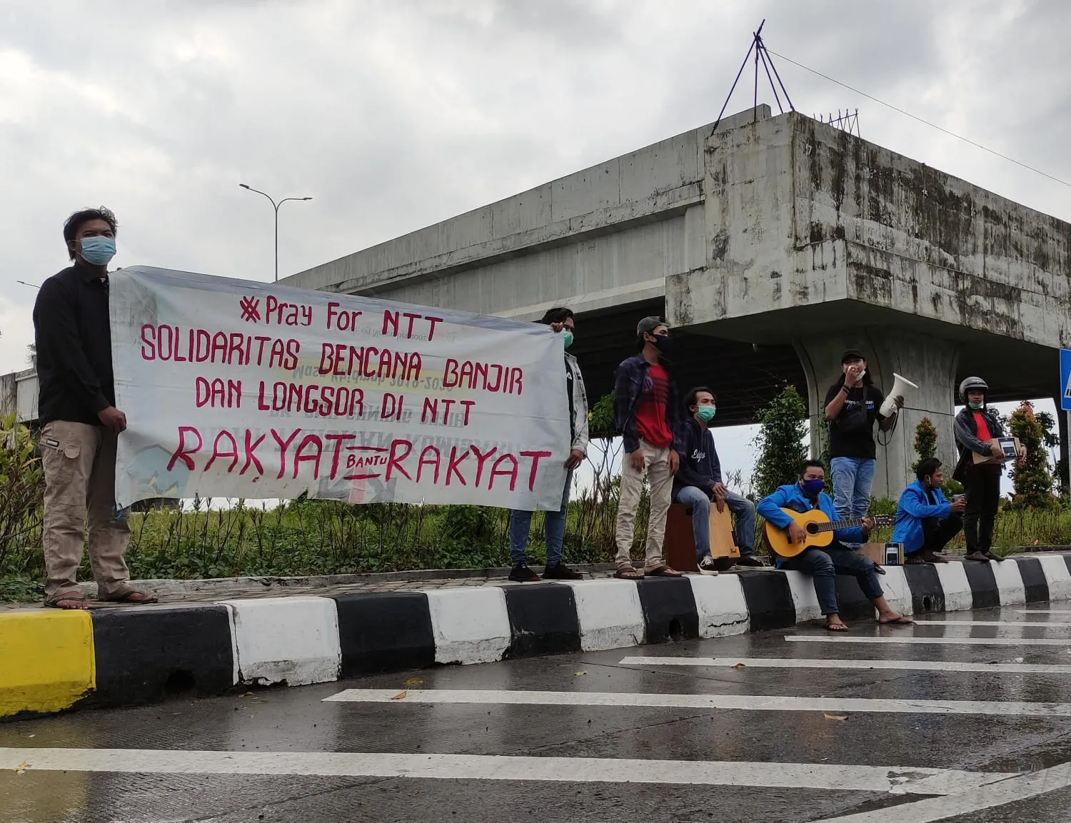 PMII Gresik Galang Dana untuk Banjir Bandang di NTT dan NTB
