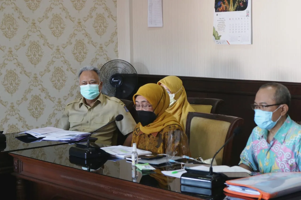 Warga Rungkut Wadul Sengketa Lahan Fasum YKP ke DPRD Surabaya