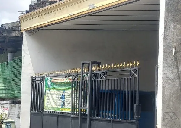 Terduga Teroris Surabaya Ditangkap, Warga: Dia Taat Ibadah