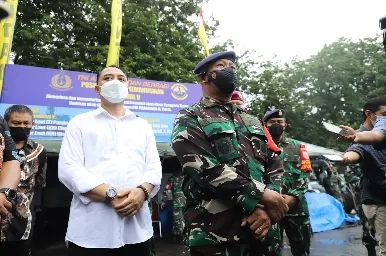 Bareng Lantamal V, Pemkot Surabaya Bantu Korban Bencana Alam NTT