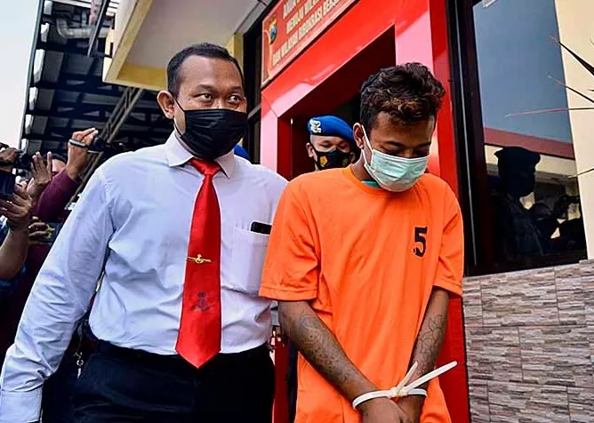 Hajar Ayah dan Ibunya hingga Kritis, Pelaku: Mangkel Dibilang Goblok