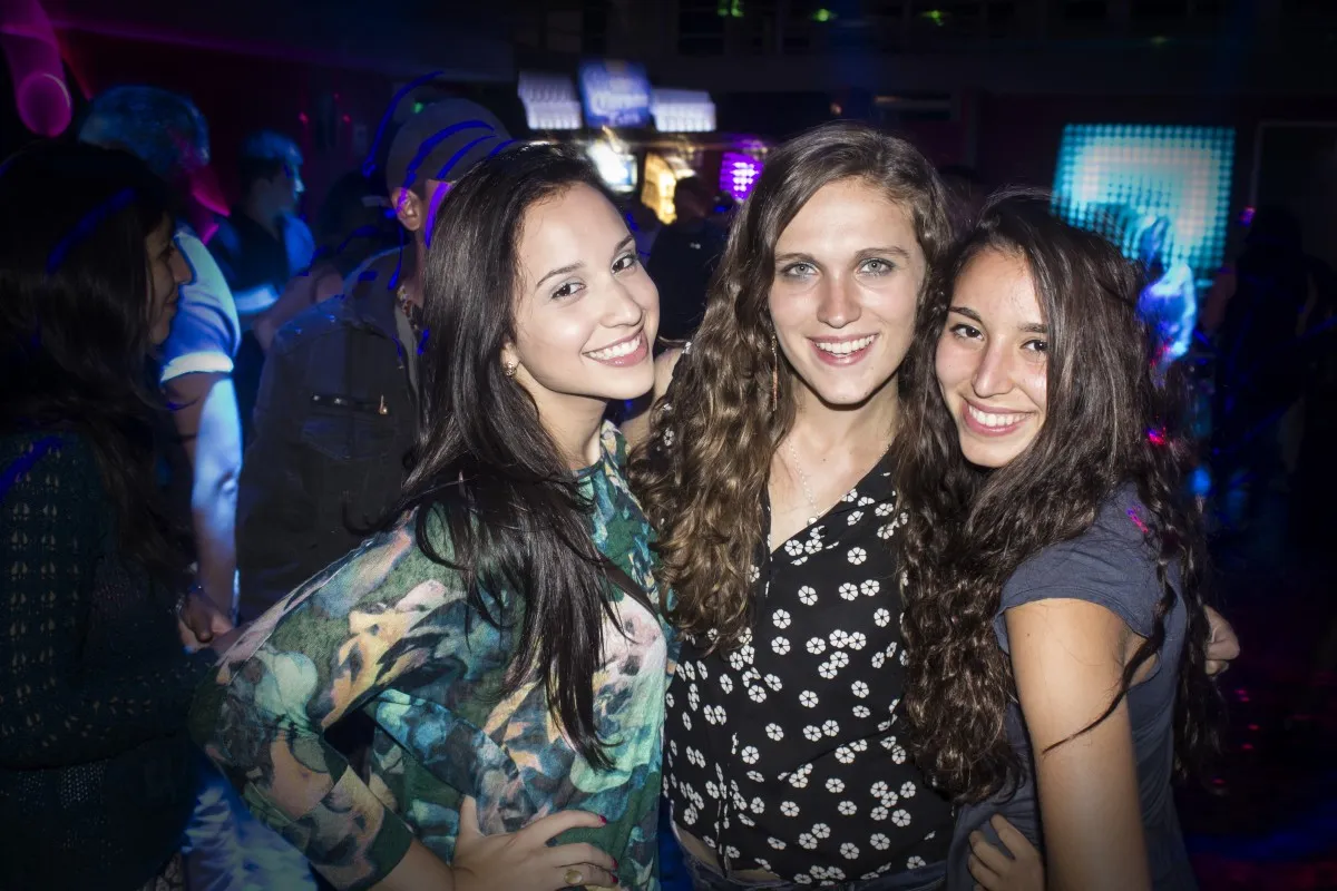 Tak Bisa Pulkam karena Pandemi, 3 Warga Uzbekistan Jual Diri di Bali