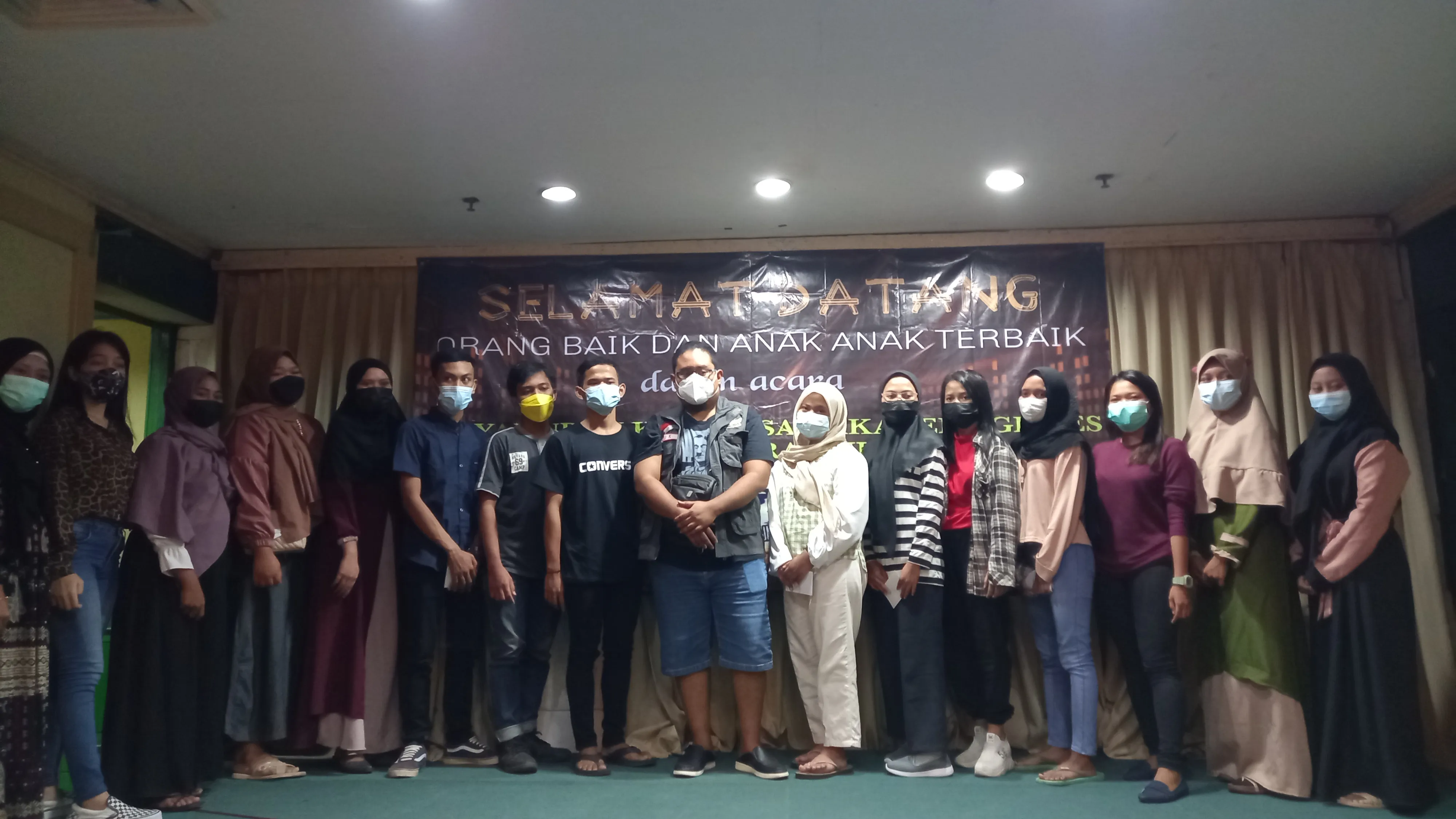 Bukan Komunitas Unyu-Unyu, Genk Gemes Bina Anak Putus Sekolah