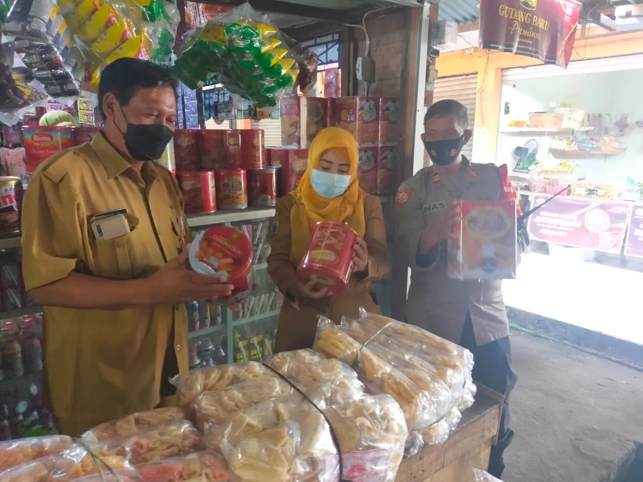 Jelang Lebaran, Pejabat Gresik Blusukan ke Pasar