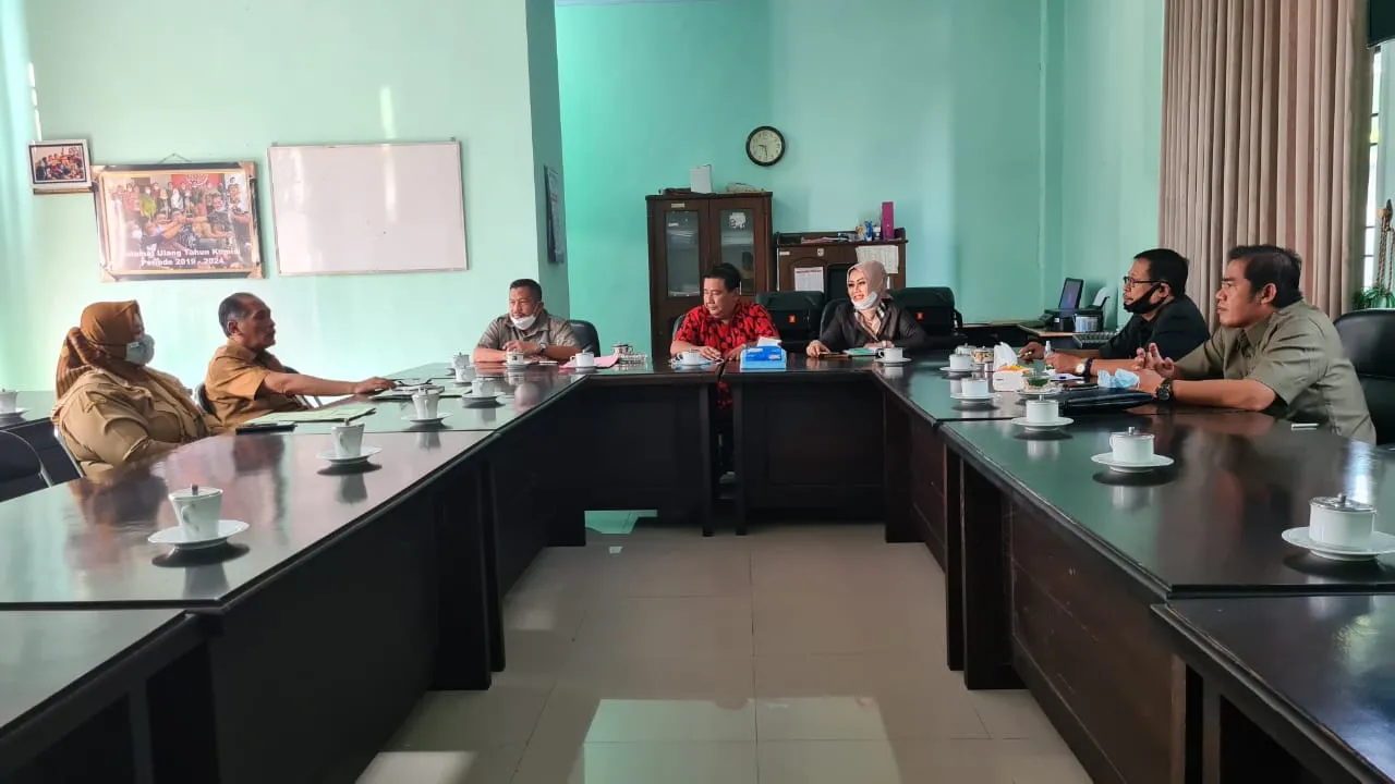 Warga Terdampak Limbah Pabrik di Jombang Mengadu Ke DPRD