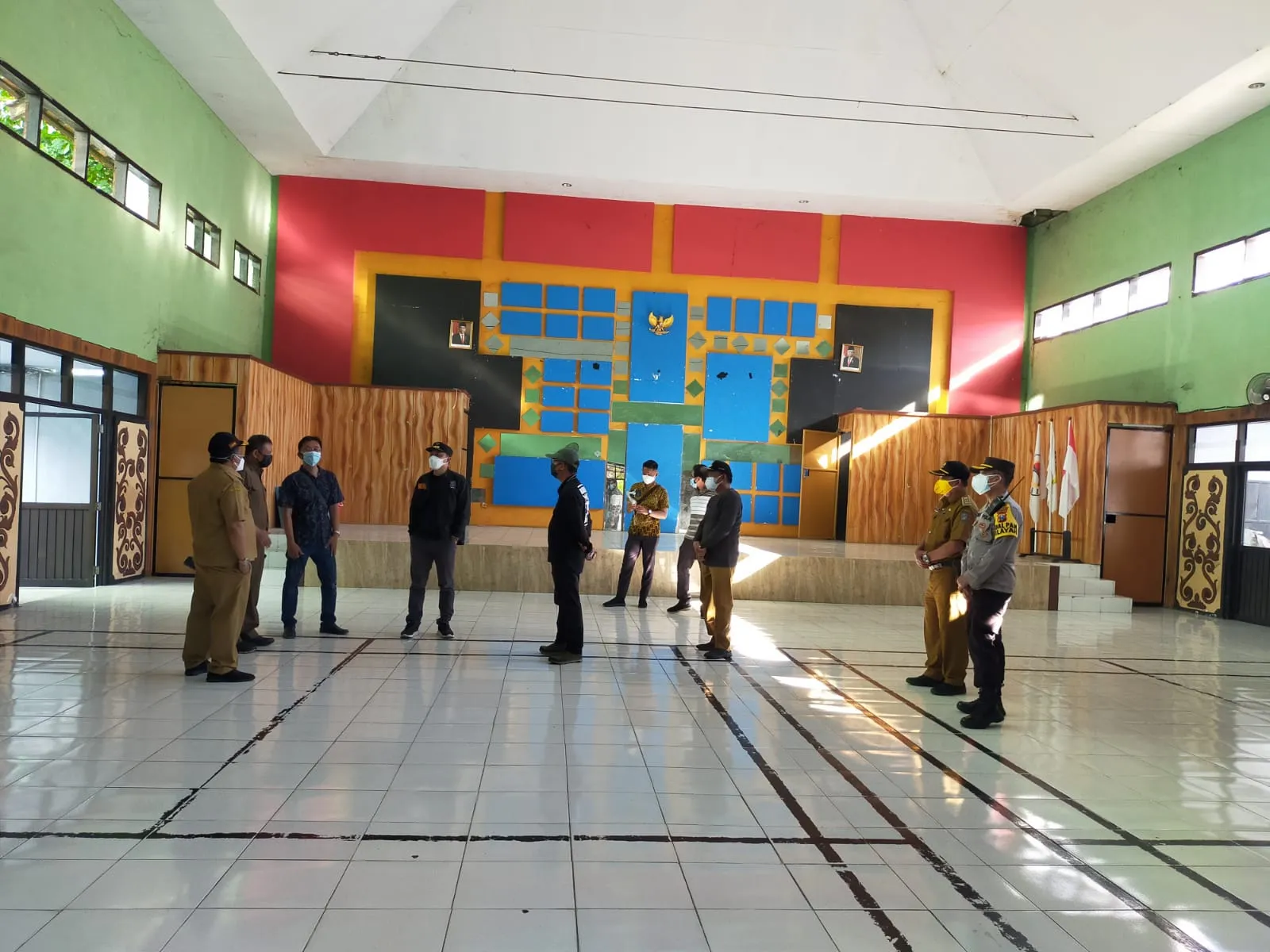 Antisipasi Lonjakan Pasien Covid-19, Wali Kota Surabaya Eri Cahyadi Siapkan Rumah Sakit Darurat di Setiap Kelurahan