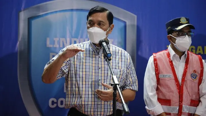 Rapat bareng Influencer, Luhut Panjaitan: Kurangi Mencuci Tangan pakai Hand Sanitizer