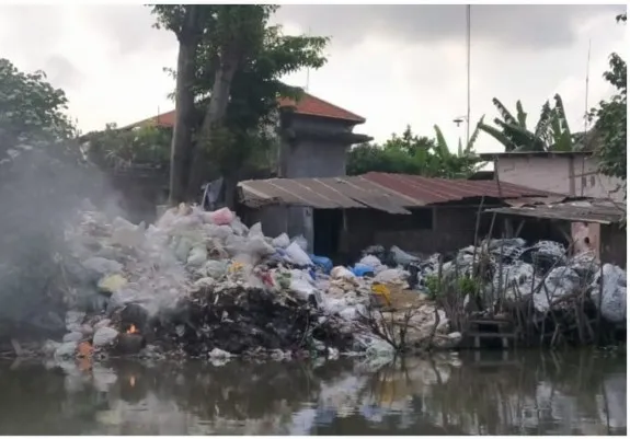 Pencemaran Industri sudah Berkurang, tapi Sampah Menumpuk di Bantaran Kali Surabaya, Tim Patroli Air Jatim: Ada 20 Titik