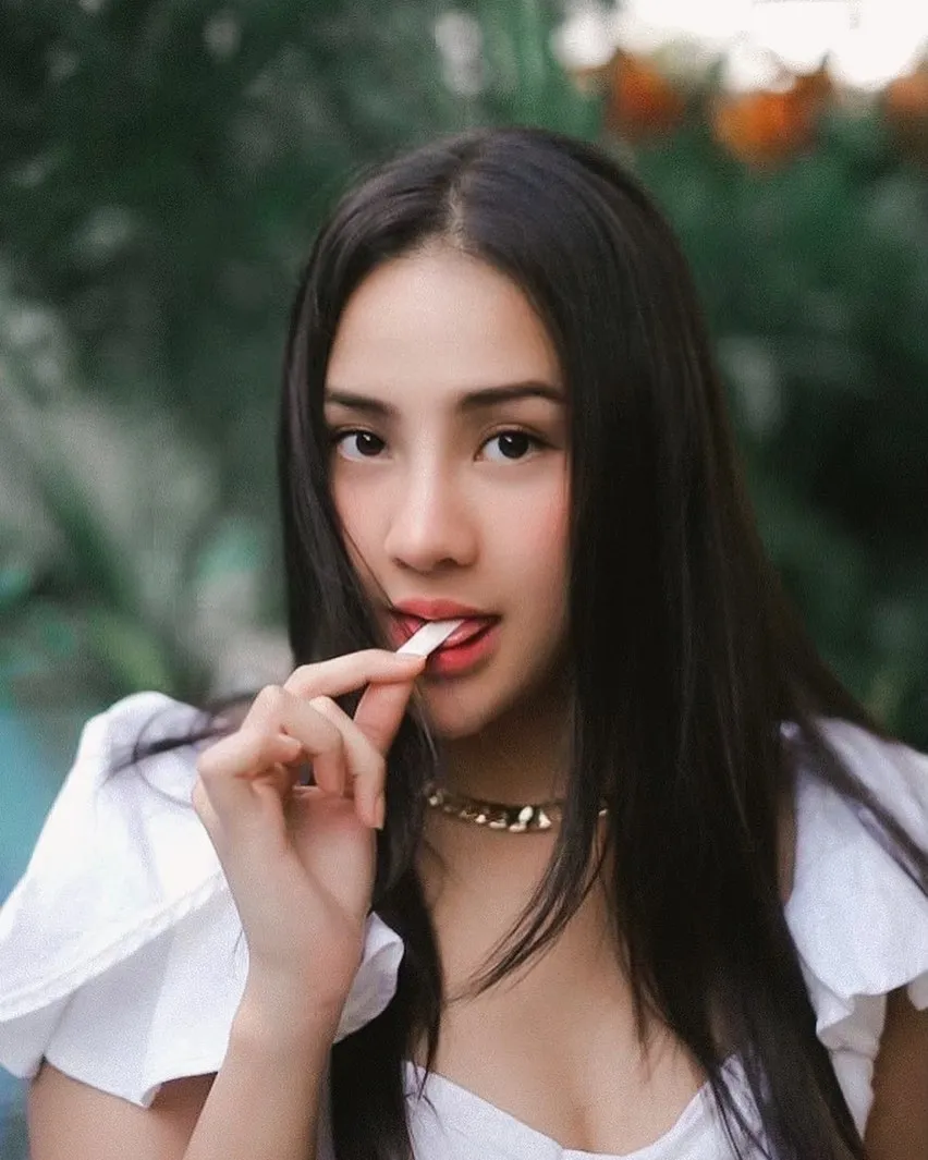 Anya Geraldine hanya Berbalut Handuk, Arah Pandangan Dokter Tompi bikin Heboh - Behind the Scene Film Selesai