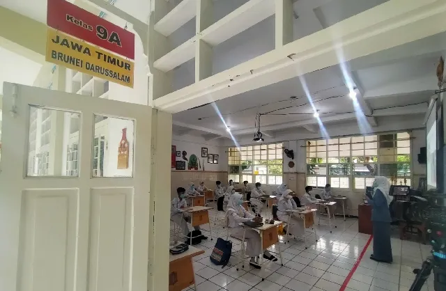 Mutasi COVID-19 Menyasar Anak-Anak, masih Berani Sekolah Tatap Muka?