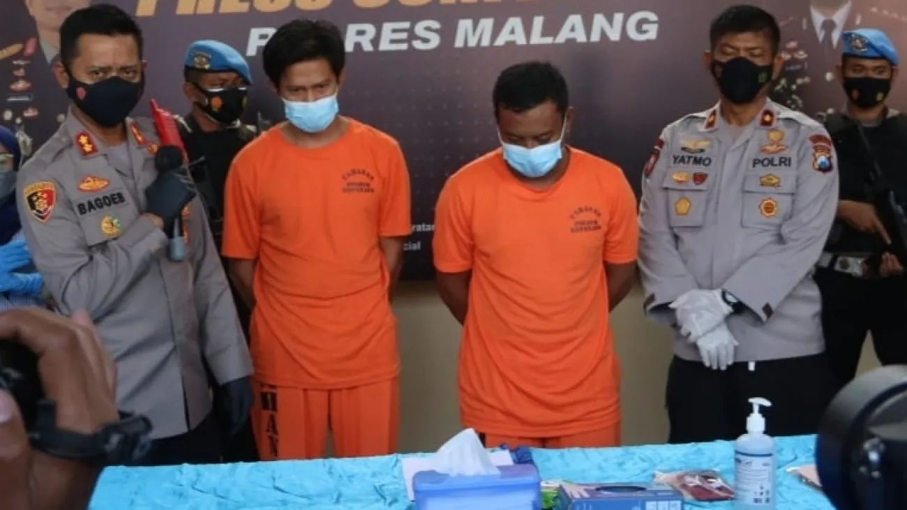 Dua Maling Spesialis Besi Tua Tertangkap Basah, Polisi Sita 10 Batang Baja Rel KA