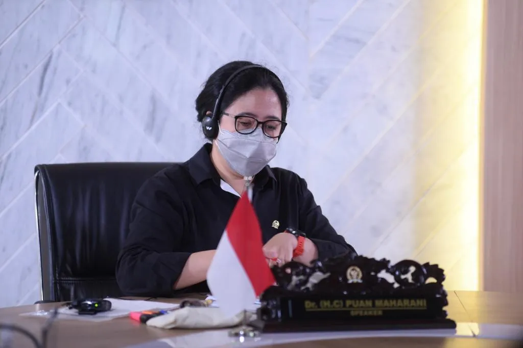 Puan Maharani: Hak Rakyat Akses Ruang Publik jangan Hilang hanya karena tak Punya Smartphone