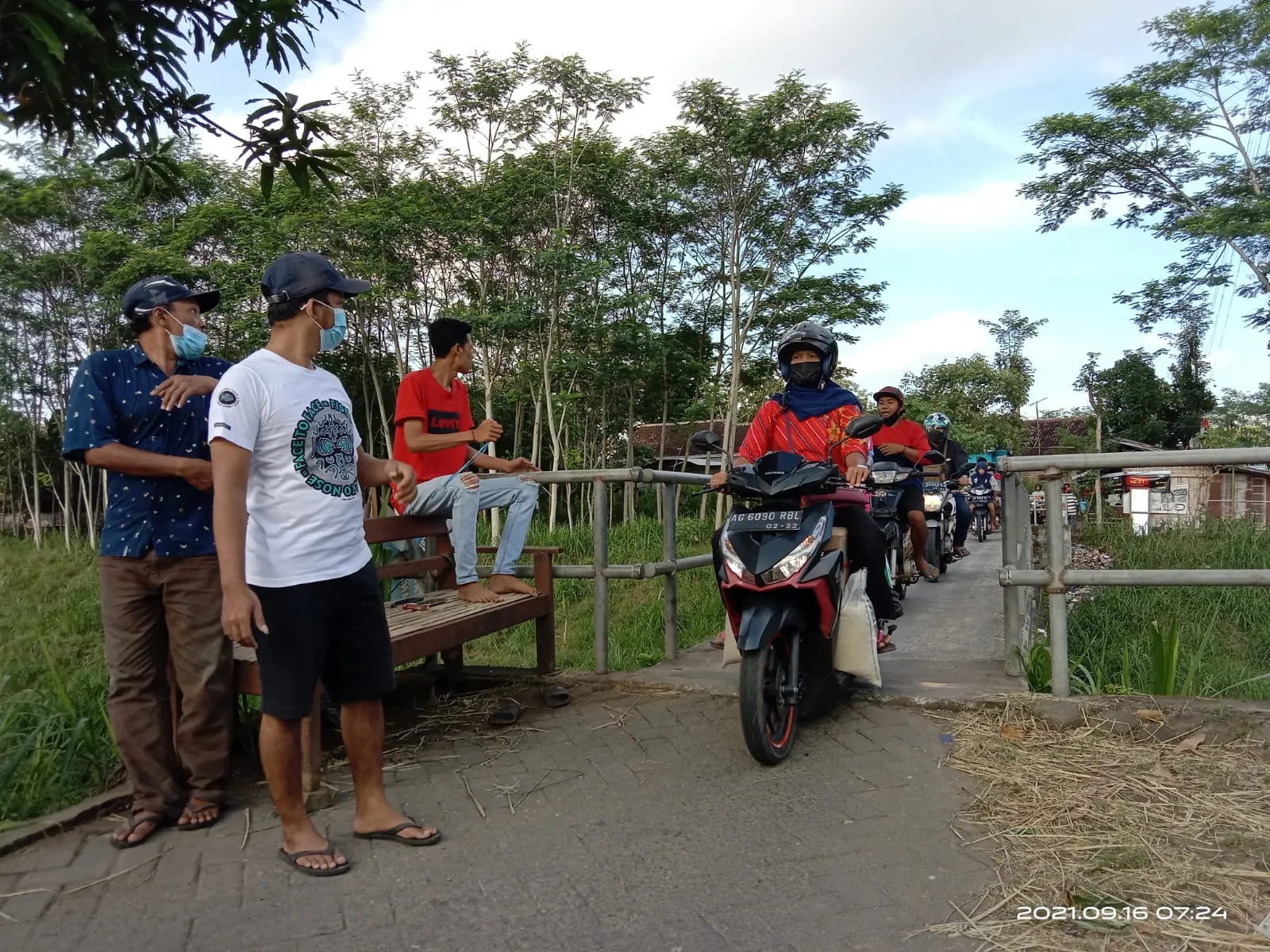 Perbaikan Jembatan Karangrejo, Warga di Sekitar Jembatan Alternatif Dulang Untung