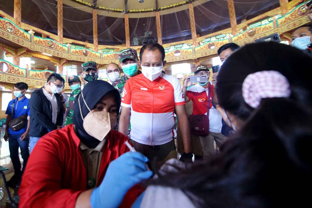 Angka Kesembuhan Surabaya 95,99 Persen, Wakil Walikota Armuji: Gencarkan Vaksinasi dan Patuhi Prokes