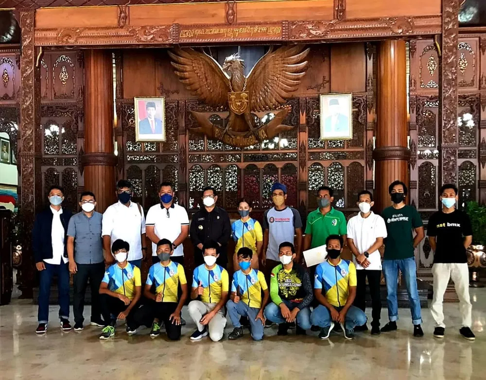 9 Atlit Sepeda Tulungagung Dilepas Ikuti Kejuaraan Daerah