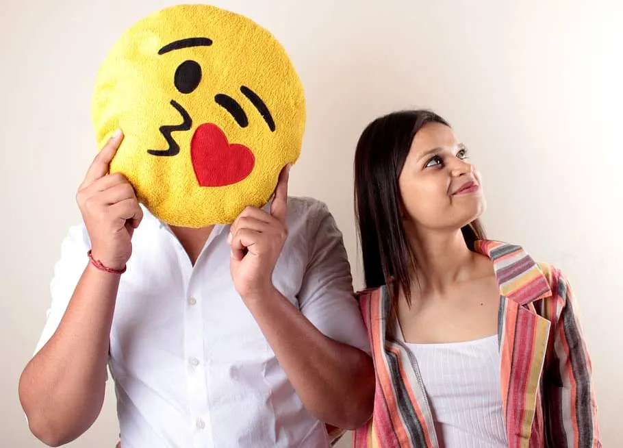 Boyfriend Day 3 Oktober, Hari ketika Cewek Beri Kebebasan kepada Cowoknya untuk ...