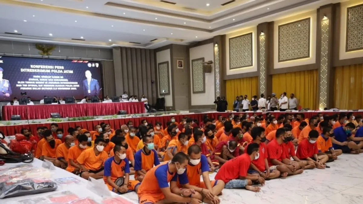 Ratusan Pelaku Kejahatan 3C yang Diringkus Polda Jatim dan Polres Jajaran Dipamerkan
