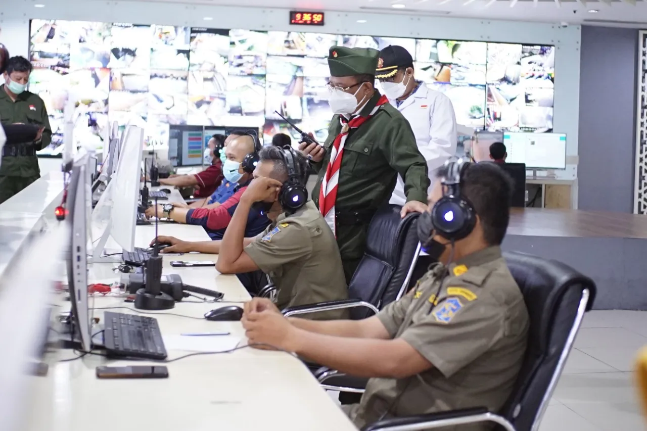 Wakil Wali Kota Armuji Pastikan Command Center 112 Layani Warga secara Responsif
