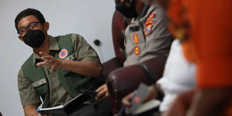 Baca juga : BNPB Berikan Dana Tunggu selama 6 Bulan kepada Warga dengan Rumah Terdampak Erupsi Gunung Semeru
