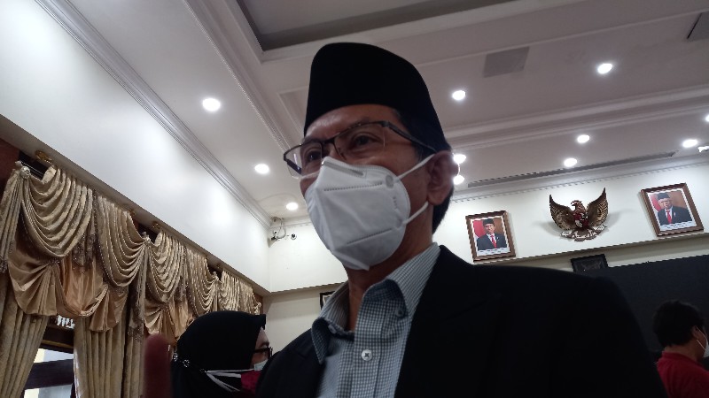 Ketua DPRD Surabaya Adi Sutarwijono.