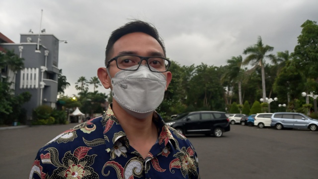 Kabag Humas Pemkot Surabaya Febriadhitya Prajatara.