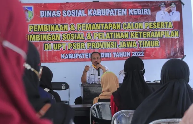 Bentuk Mental Enterpreneur, Mas Dhito Beri Pelatihan Remaja Putus Sekolah