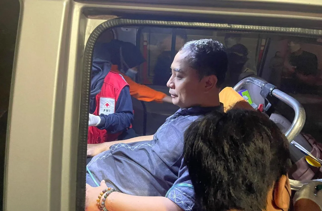 Turun Langsung agar Api Tunjungan Plaza Padam, Walikota Surabaya sampai Kehabisan Oksigen