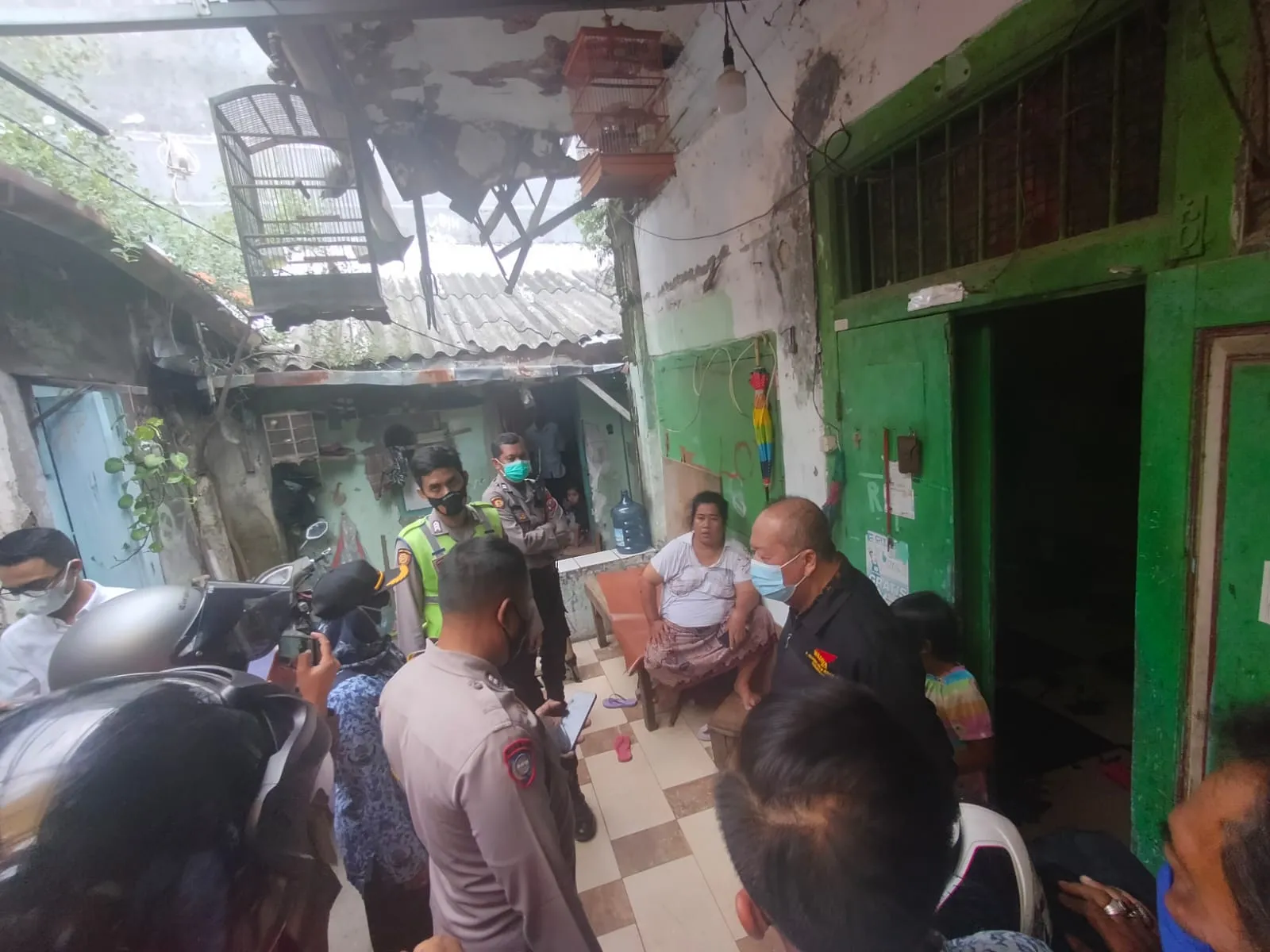 Pembacokan di Alun-Alun Contong Surabaya Dipicu Cekcok antar Tetangga