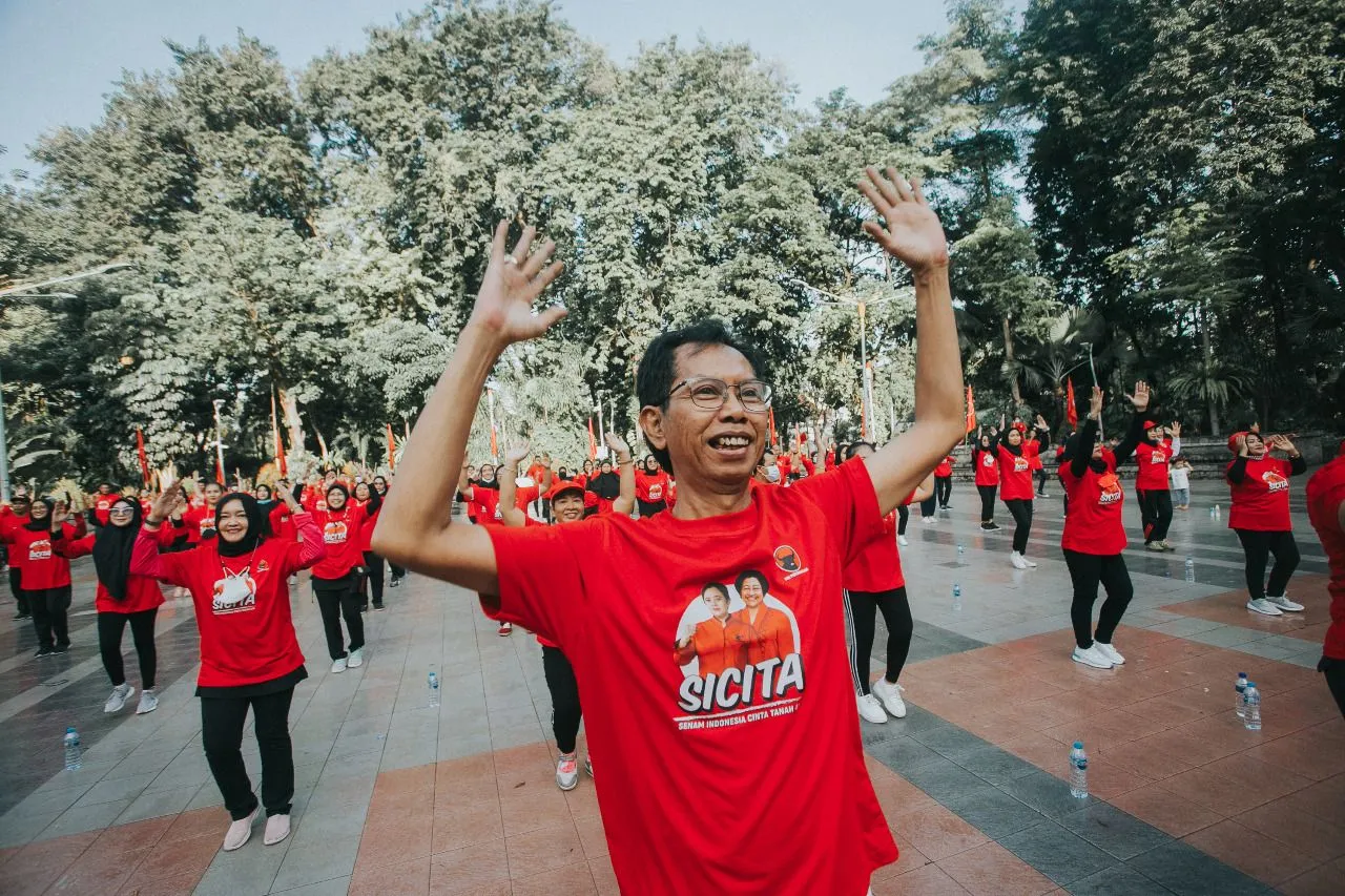 Senam SICITA Serentak, PDIP Surabaya Gelorakan Semangat Kebangkitan Nasional