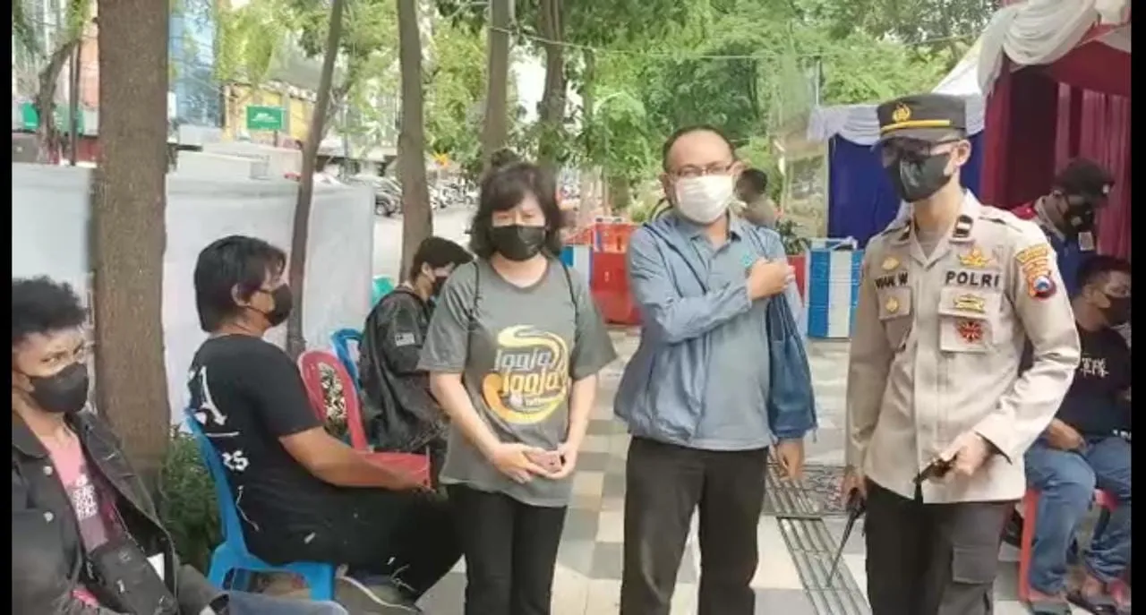 534 Orang Antusias Manfaatkan Gerai Vaksin Polsek Bubutan
