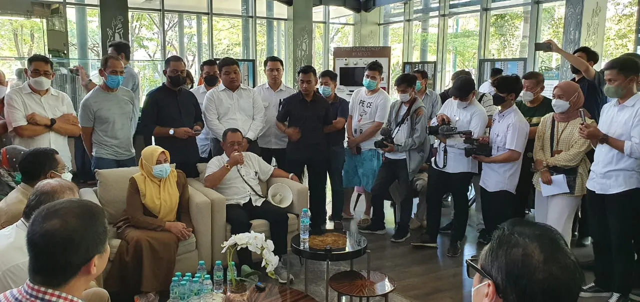 Perselisihan Warga Dan Pengembang Darmo Hill , Wakil Walikota Armuji Minta Penyerahan Fasum Dan Fasos Dipercepat