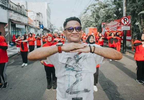 Andre Hehanusa Senam Sicita Di Peneleh Ikut Meriahkan Juni Bulan Bung Karno