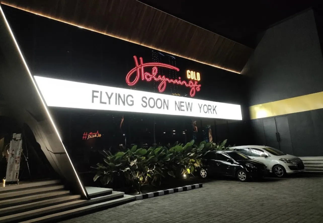 Walikota Surabaya Tutup Sementara Seluruh Outlet Holywings