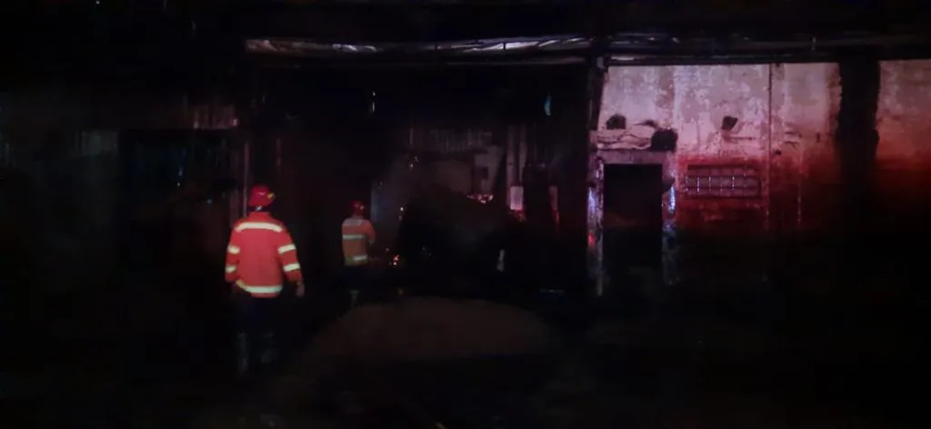 Blower Overhelt, Pabrik Serbuk Kayu Hangus Terbakar