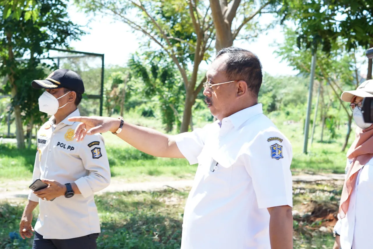 Sidak Taman PUPR , Wakil Walikota Armuji Perintahkan Perhatikan Kebersihan Taman Kota
