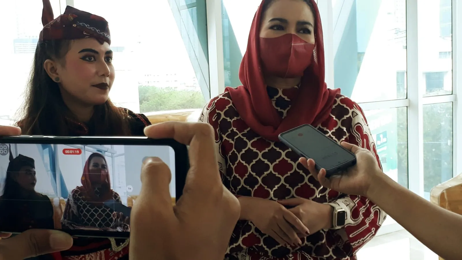 Penari Remo Surabaya, Pernah Putus Kuliah Yang Akhirnya Bisa Kuliah Lagi Karena Mbak Puti