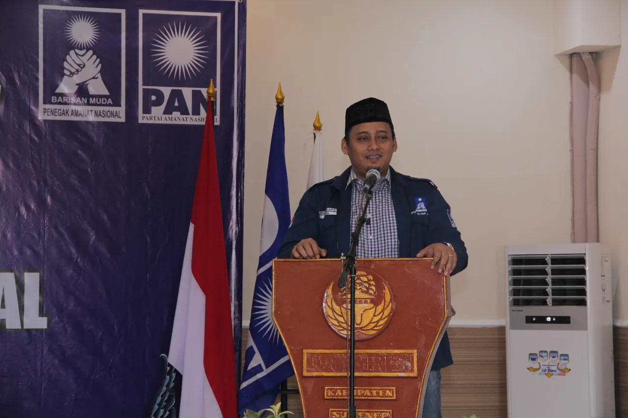 Baca juga : Sampaikan Duka, BM PAN Jatim Desak Kapolres Malang Dicopot Dan Panpel Ditangkap