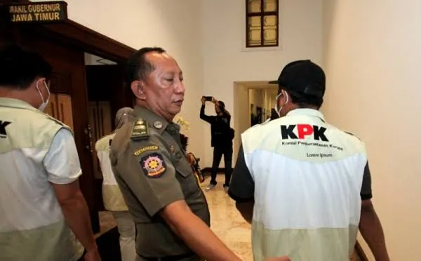 KPK Obok Obok Jatim, Gus Hans : Pembagian Dana Hibah Gubernur Ada Keterlibatan Legislatif 40 Persen Dan Eksekutif 60 Persen