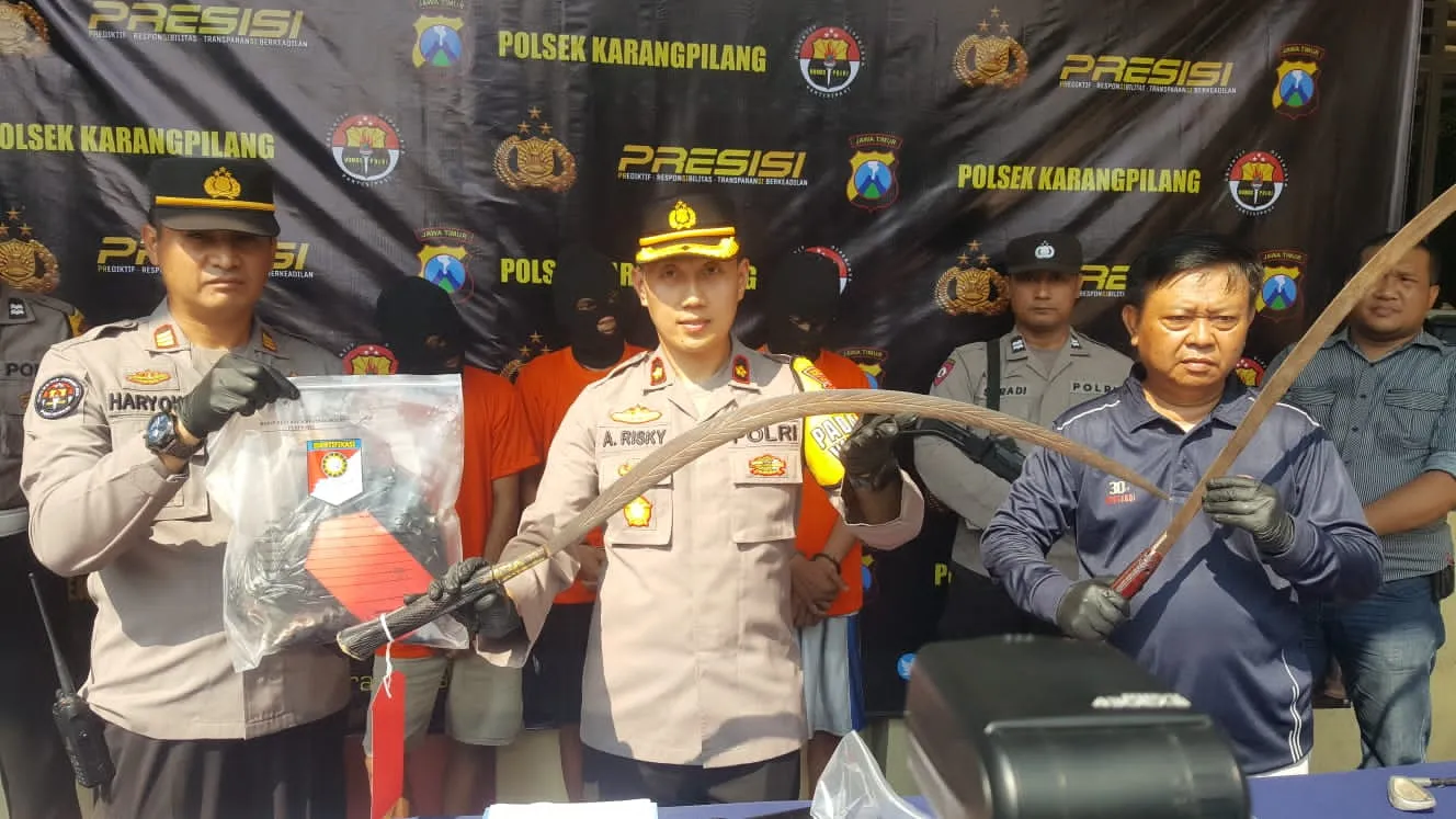 Bacok Supeltas, Gangster Belia Diringkus Reskrim Polsek Karangpilang