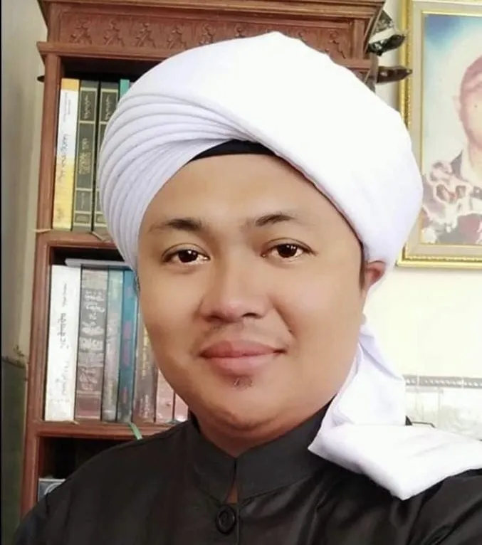 Ketua GMM Abuya Qusyairi Zaini Beri Gelar Gus Kepada Hanan Attaki