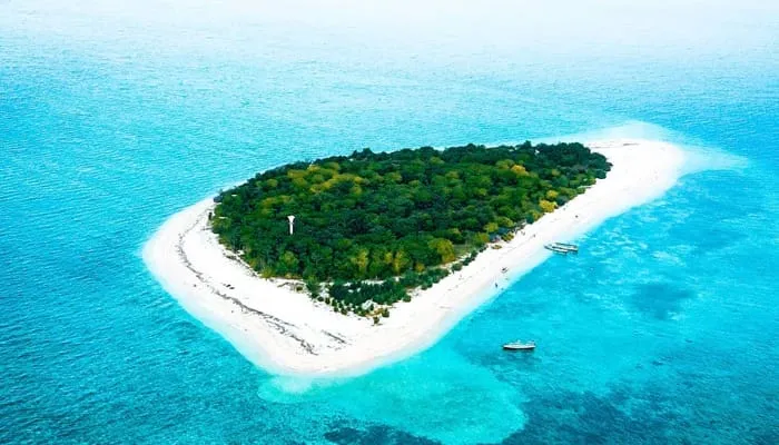 Mau ke Pantai atau Gunung? Ini 5 Rekomendasi Liburan Tahun Baru 2024 di Jawa Timur, Dijamin Happy!