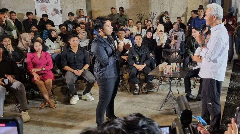 Ngobrol Bareng Milenial Malang, Ganjar Bawa Influencer Thoriq Halilintar: Dia Lulusan SD tapi Sukses