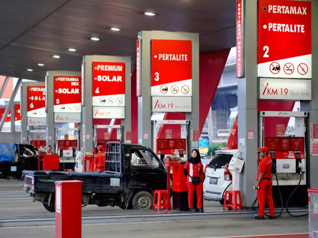 Kabar Baik di Awal 2024, Pertamina Turunkan Harga BBM, Ini Daftar Harga Terbaru