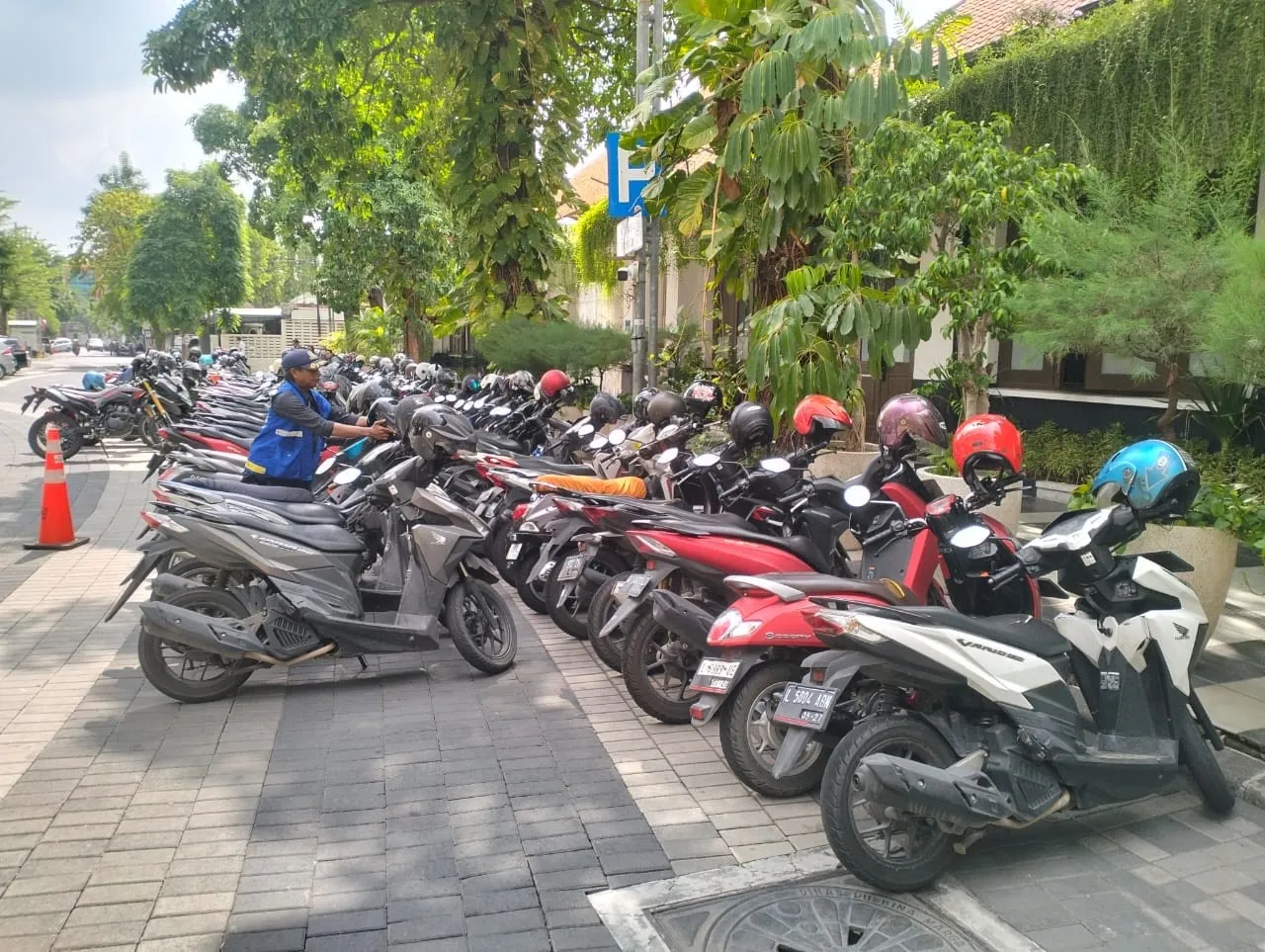 Catat! Pembayaran Parkir di Surabaya Bakal Gunakan QRIS, Ini Alasannya
