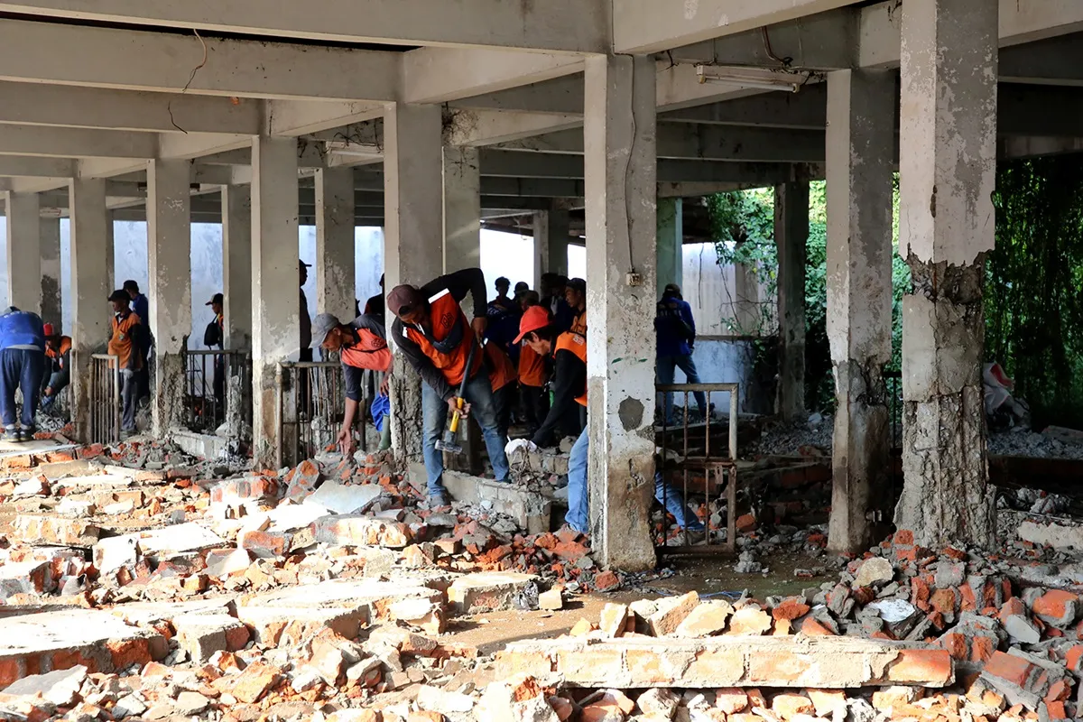 Berdiri Sejak 1927, Wali Kota Eri Cahyadi Pindahkan RPH dan Kandang Babi dari Kawasan Wisata Religi Ampel