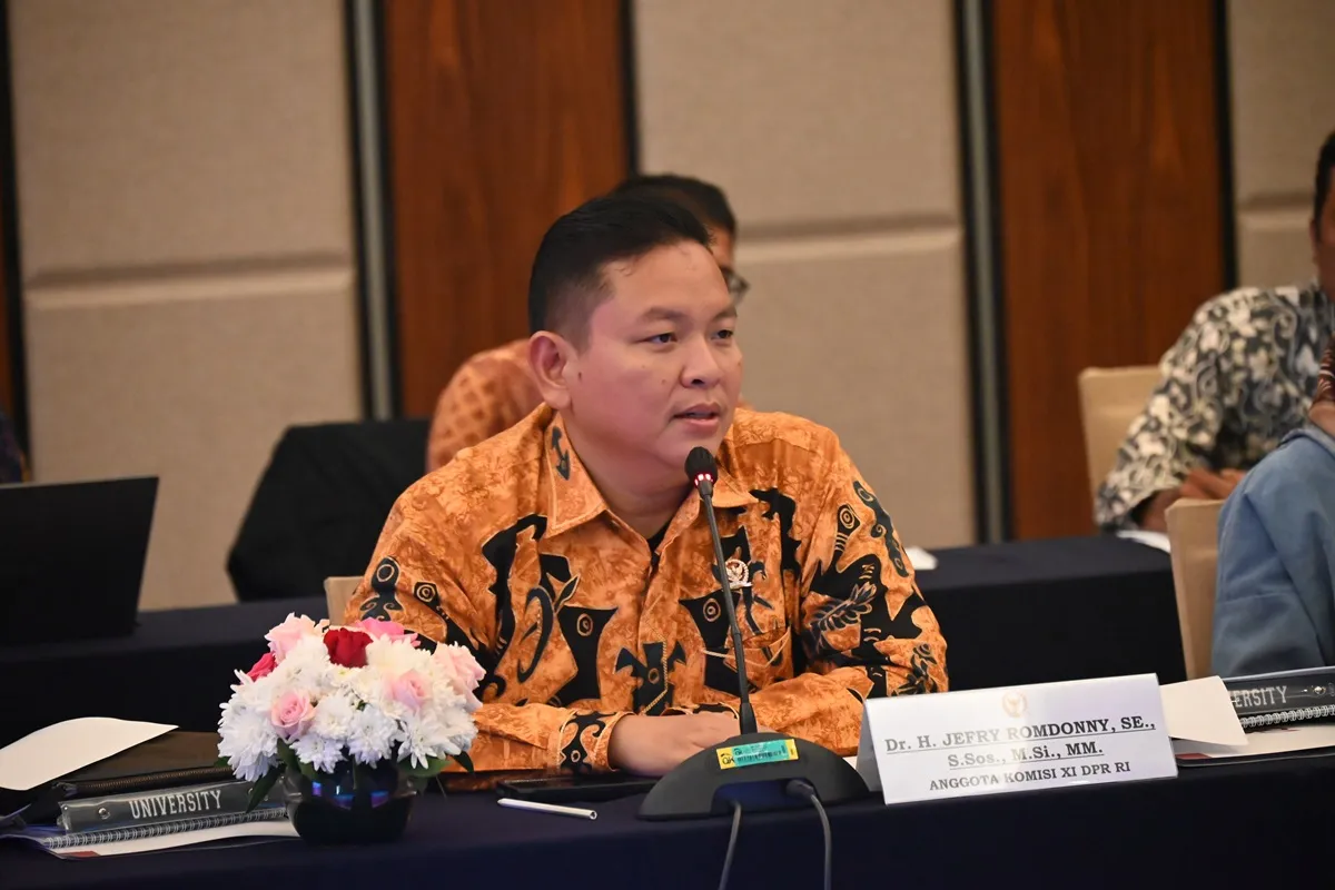 Awas, Pinjol Ilegal Gentayangan Jelang Lebaran, DPR RI Beri Peringatan Serius