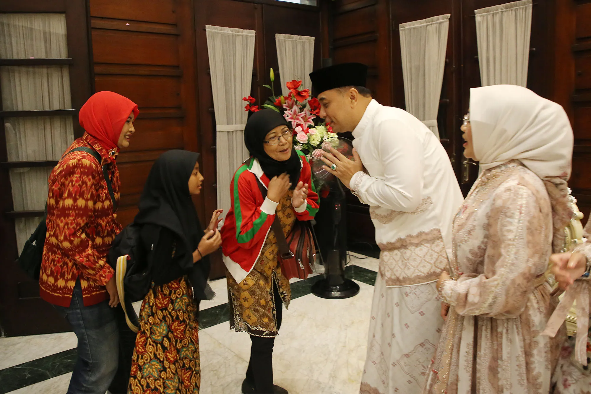 Gelar Open House di Rumah Dinas, Wali Kota Eri Cahyadi: Ini Rumahnya Masyarakat Surabaya